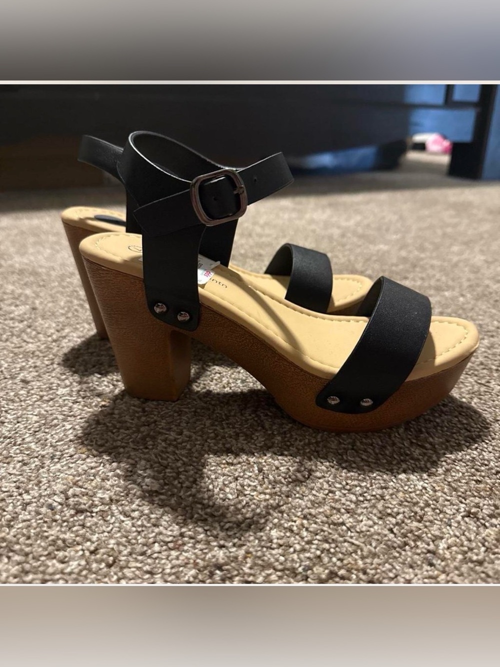 Chunky Heel Sandal